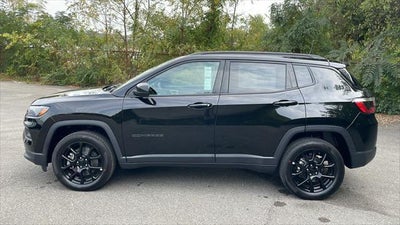 2023 Jeep Compass Altitude