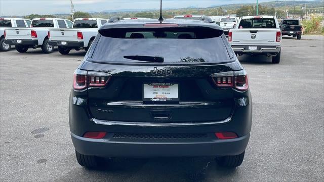 2023 Jeep Compass Altitude