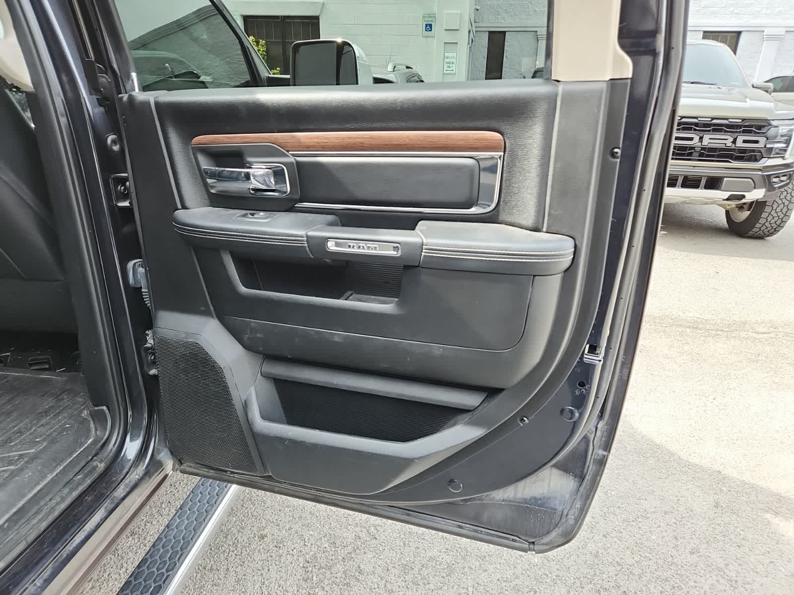 2018 RAM 2500 Laramie