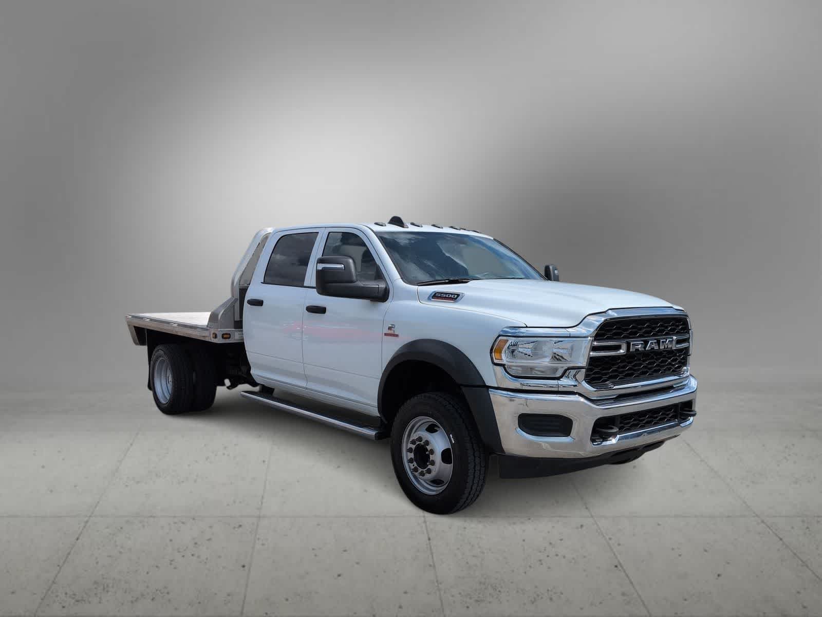 2024 RAM 5500 Chassis Cab Tradesman
