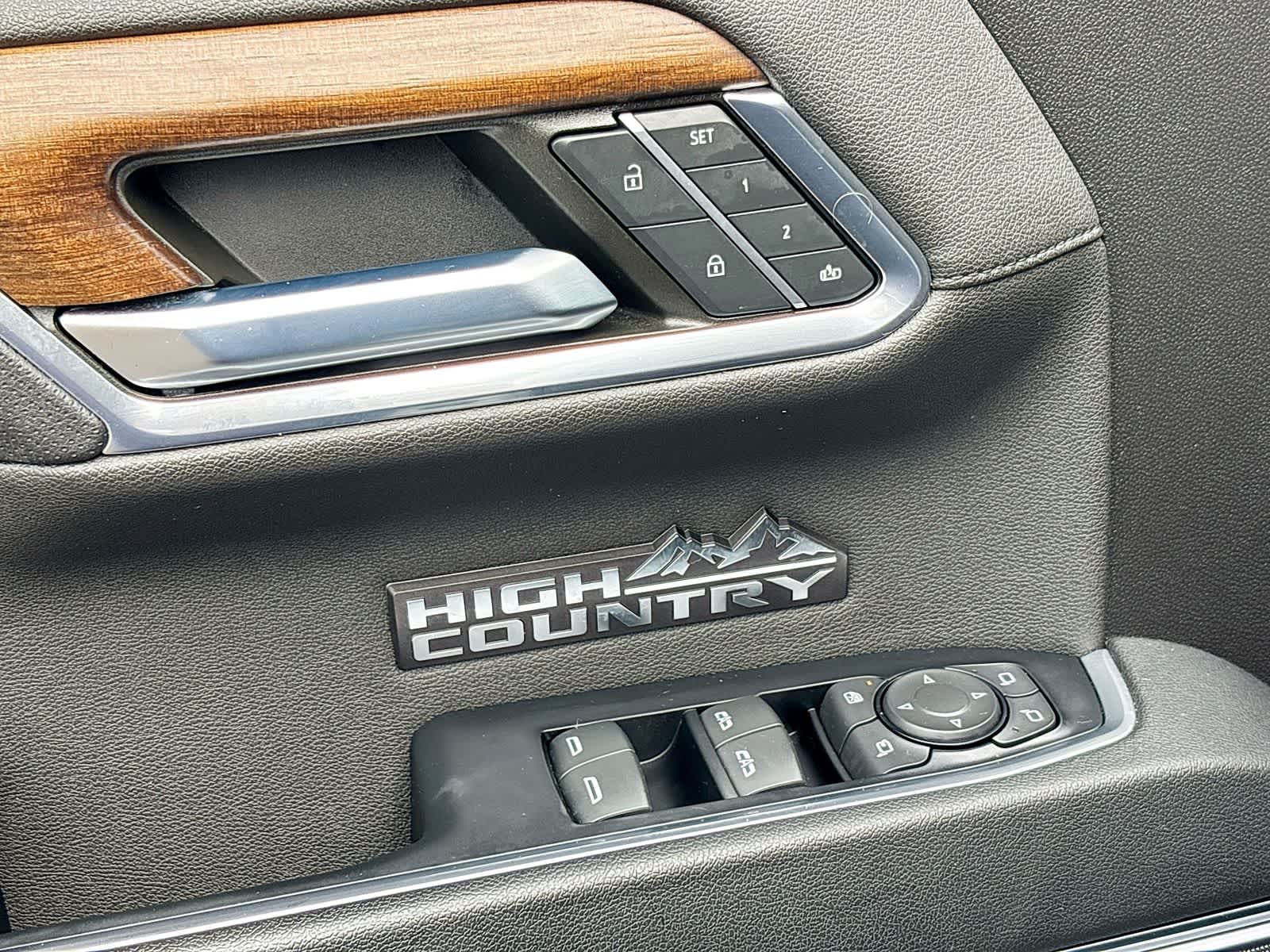 2023 Chevrolet Silverado 1500 High Country