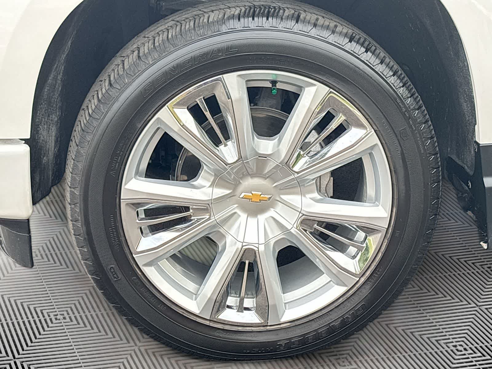 2023 Chevrolet Silverado 1500 High Country