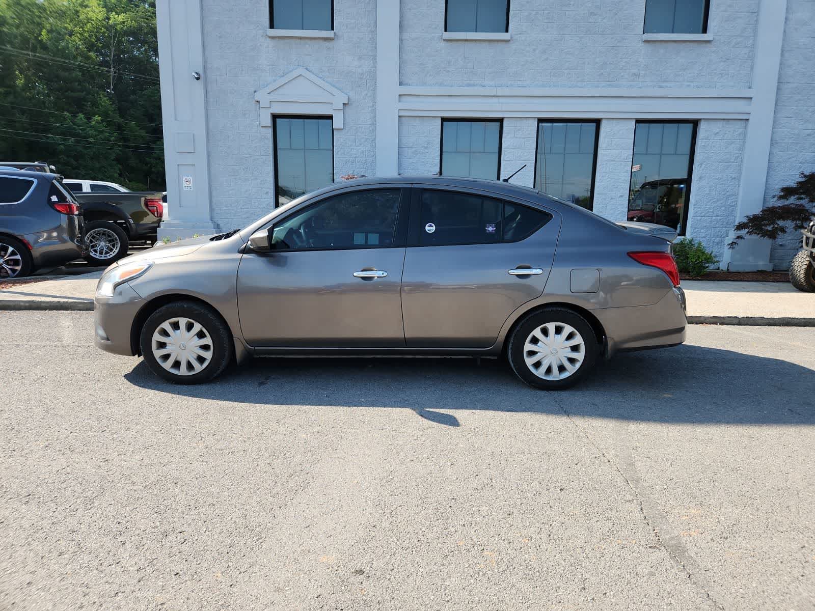 2017 Nissan Versa Sedan SV