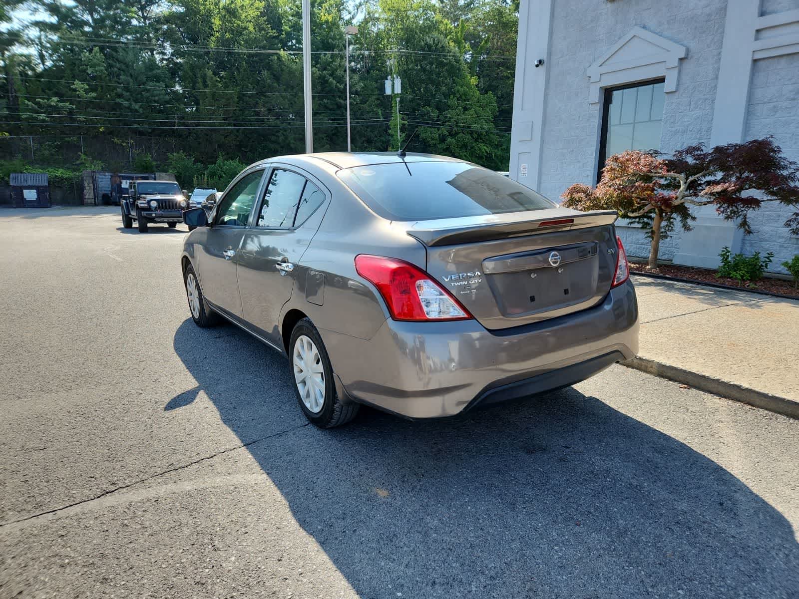 2017 Nissan Versa Sedan SV
