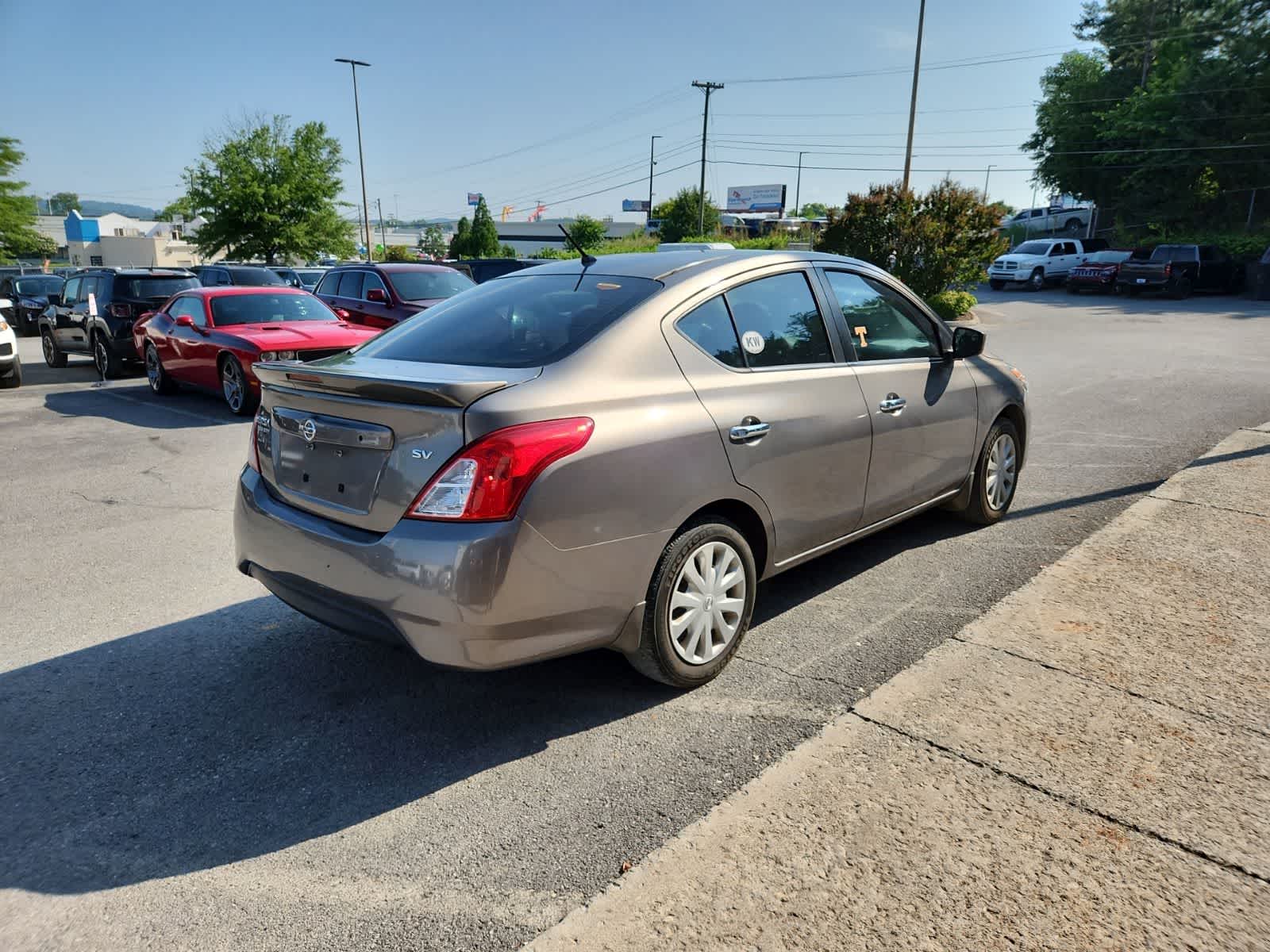 2017 Nissan Versa Sedan SV