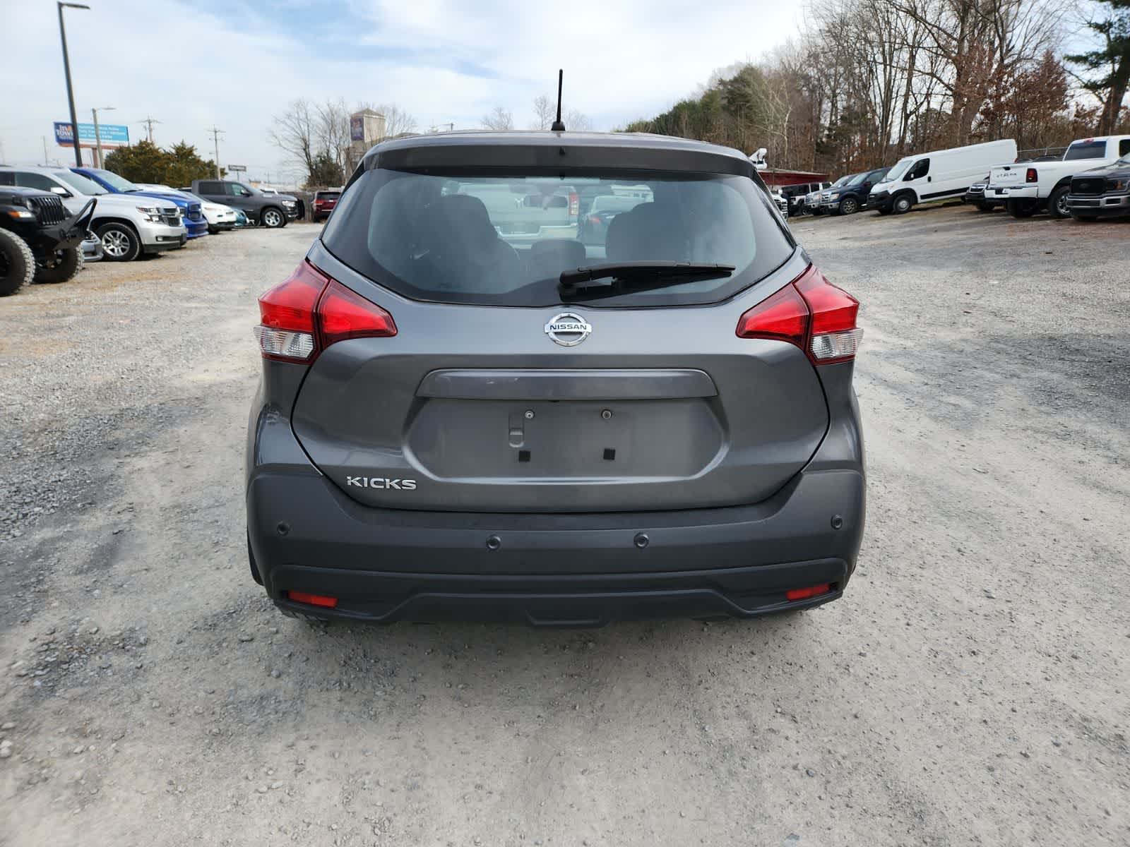 2020 Nissan Kicks S