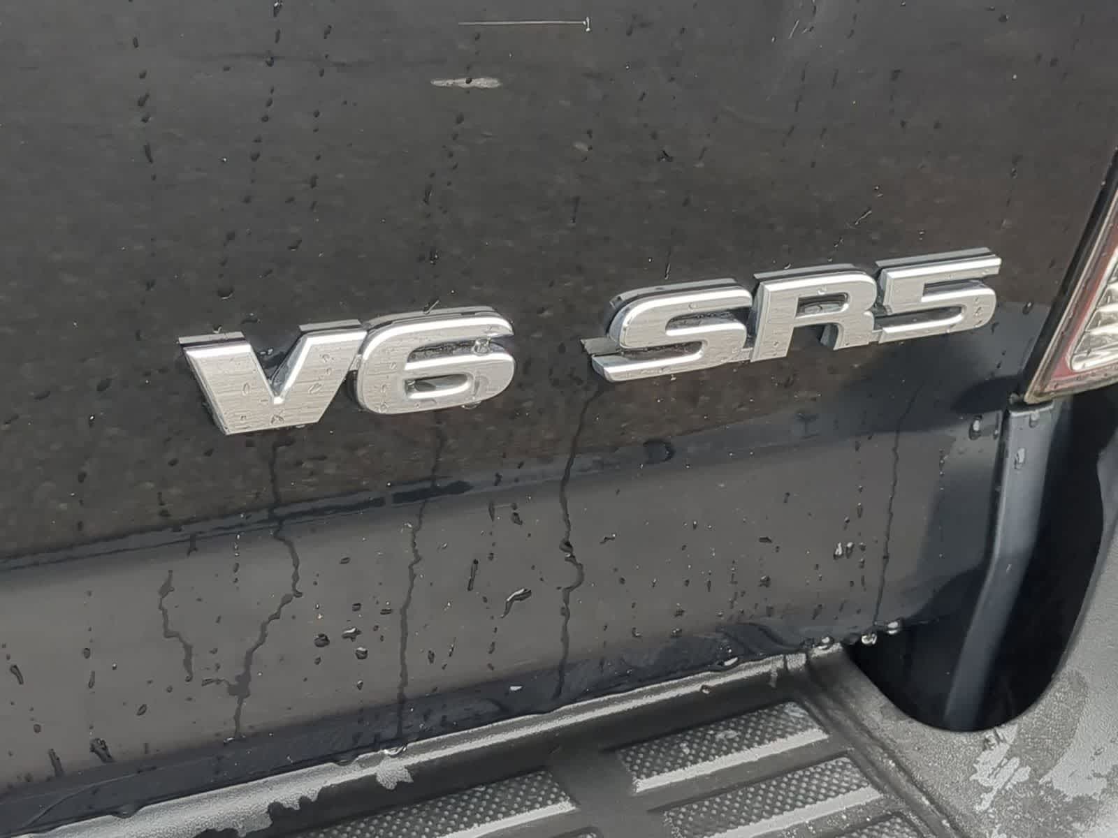 2015 Toyota Tacoma 4WD Double Cab V6 AT (Natl)