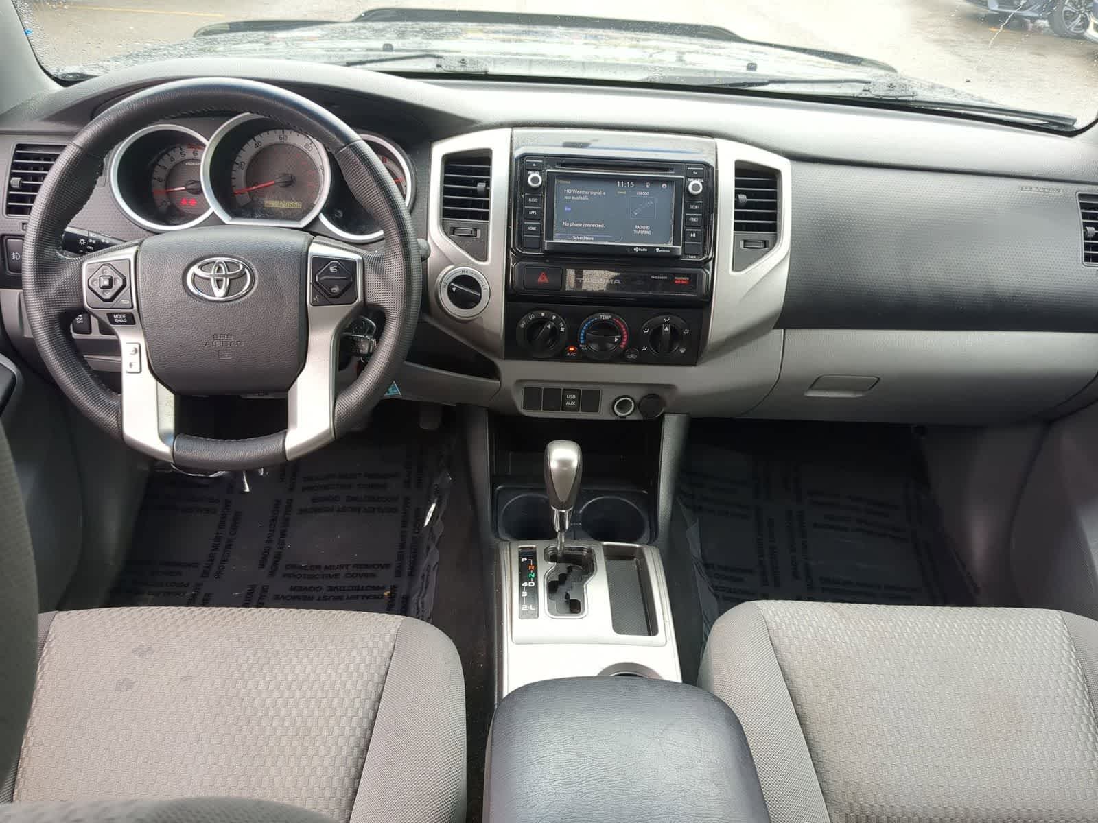2015 Toyota Tacoma 4WD Double Cab V6 AT (Natl)