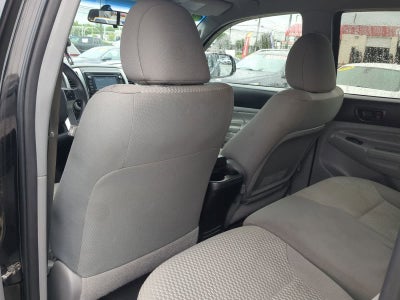 2015 Toyota Tacoma 4WD Double Cab V6 AT (Natl)