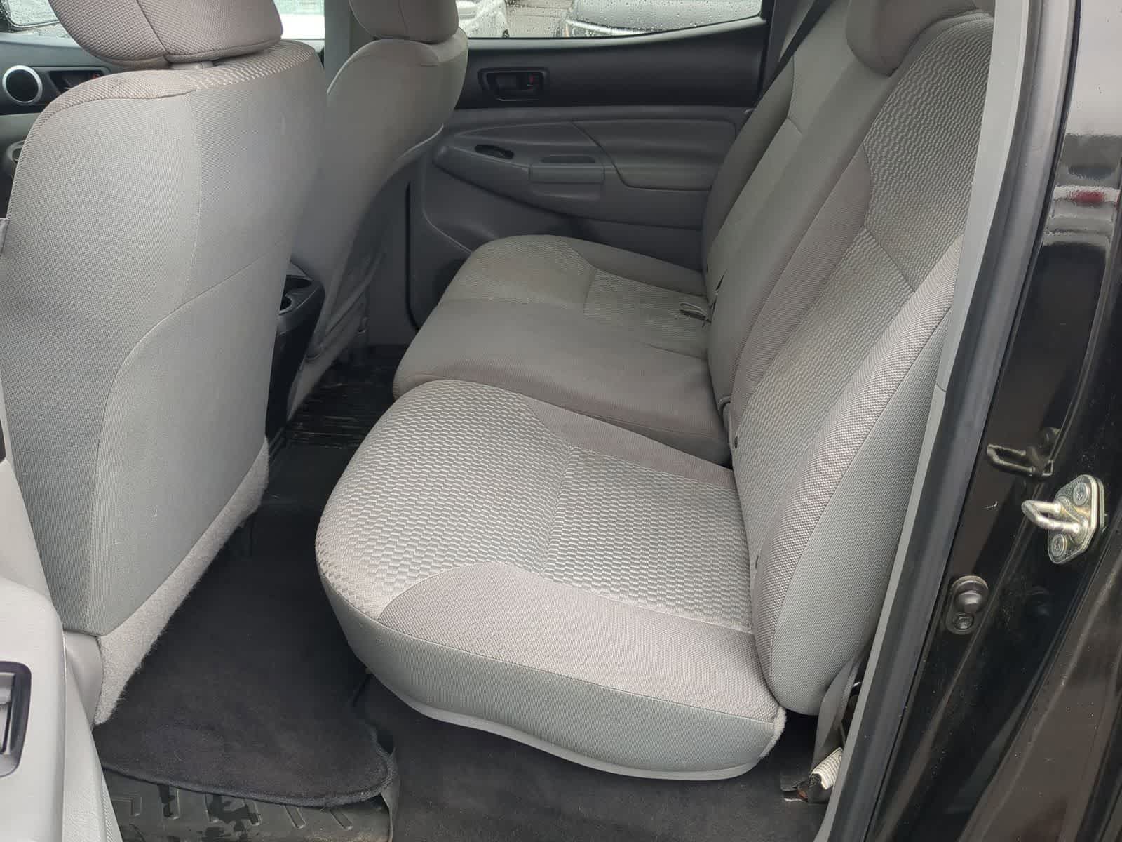 2015 Toyota Tacoma 4WD Double Cab V6 AT (Natl)