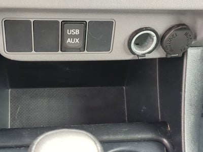 2015 Toyota Tacoma 4WD Double Cab V6 AT (Natl)