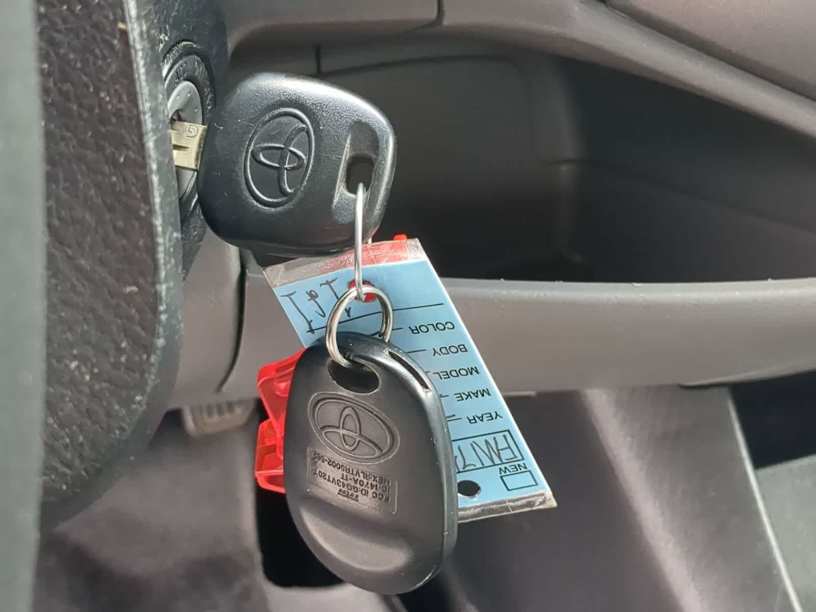 2015 Toyota Tacoma 4WD Double Cab V6 AT (Natl)