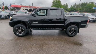 2015 Toyota Tacoma 4WD Double Cab V6 AT (Natl)
