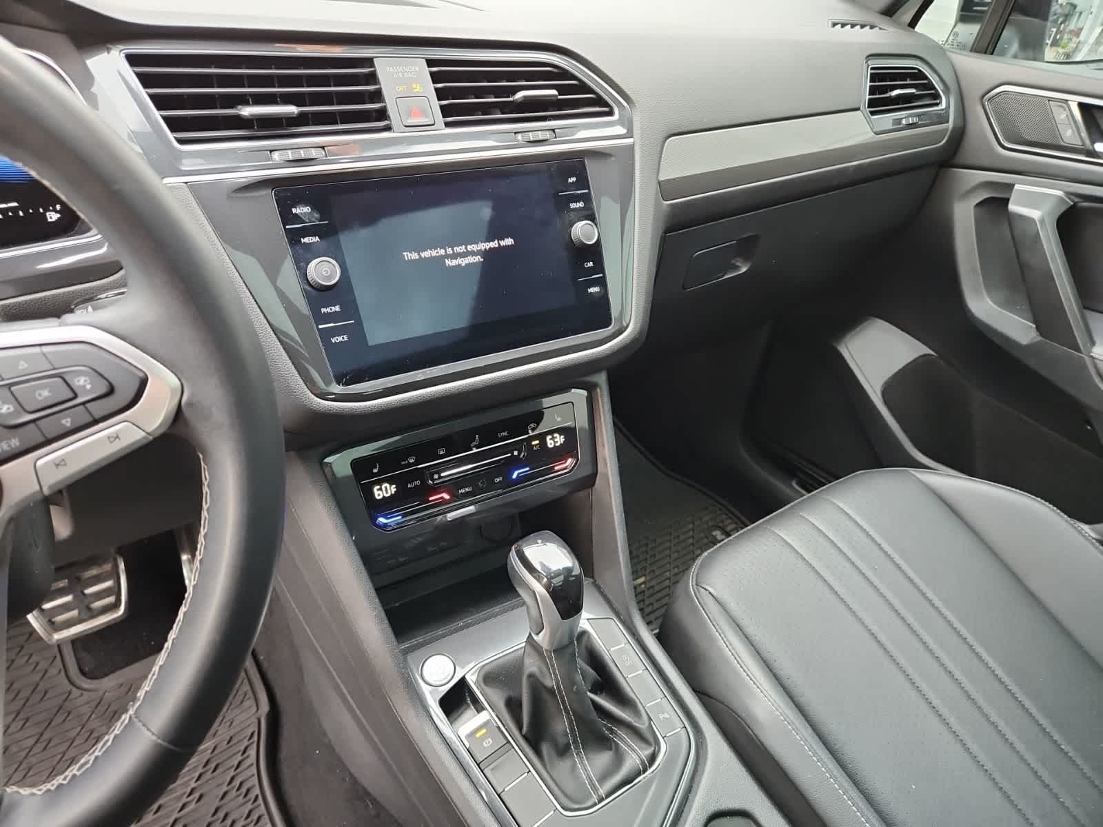 2023 Volkswagen Tiguan SE R-Line Black