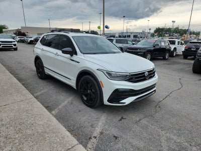 2023 Volkswagen Tiguan SE R-Line Black