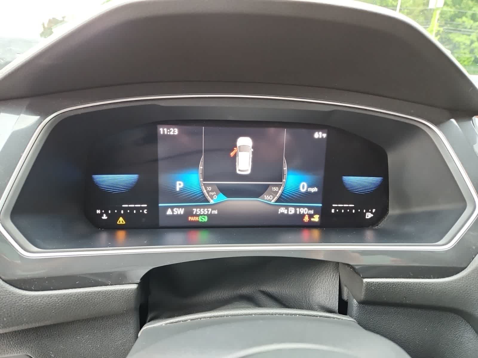 2023 Volkswagen Tiguan SE R-Line Black