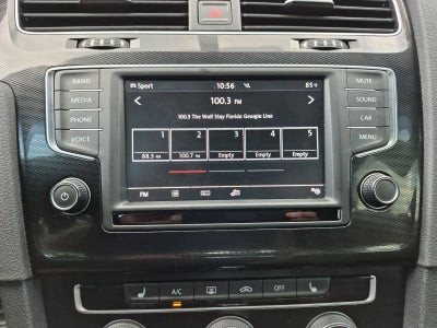 2017 Volkswagen Golf GTI Sport