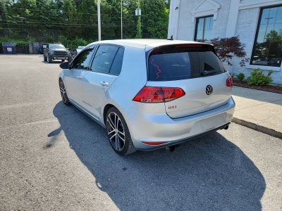 2017 Volkswagen Golf GTI Sport