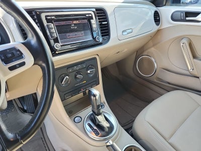 2013 Volkswagen Beetle Convertible 2.5L