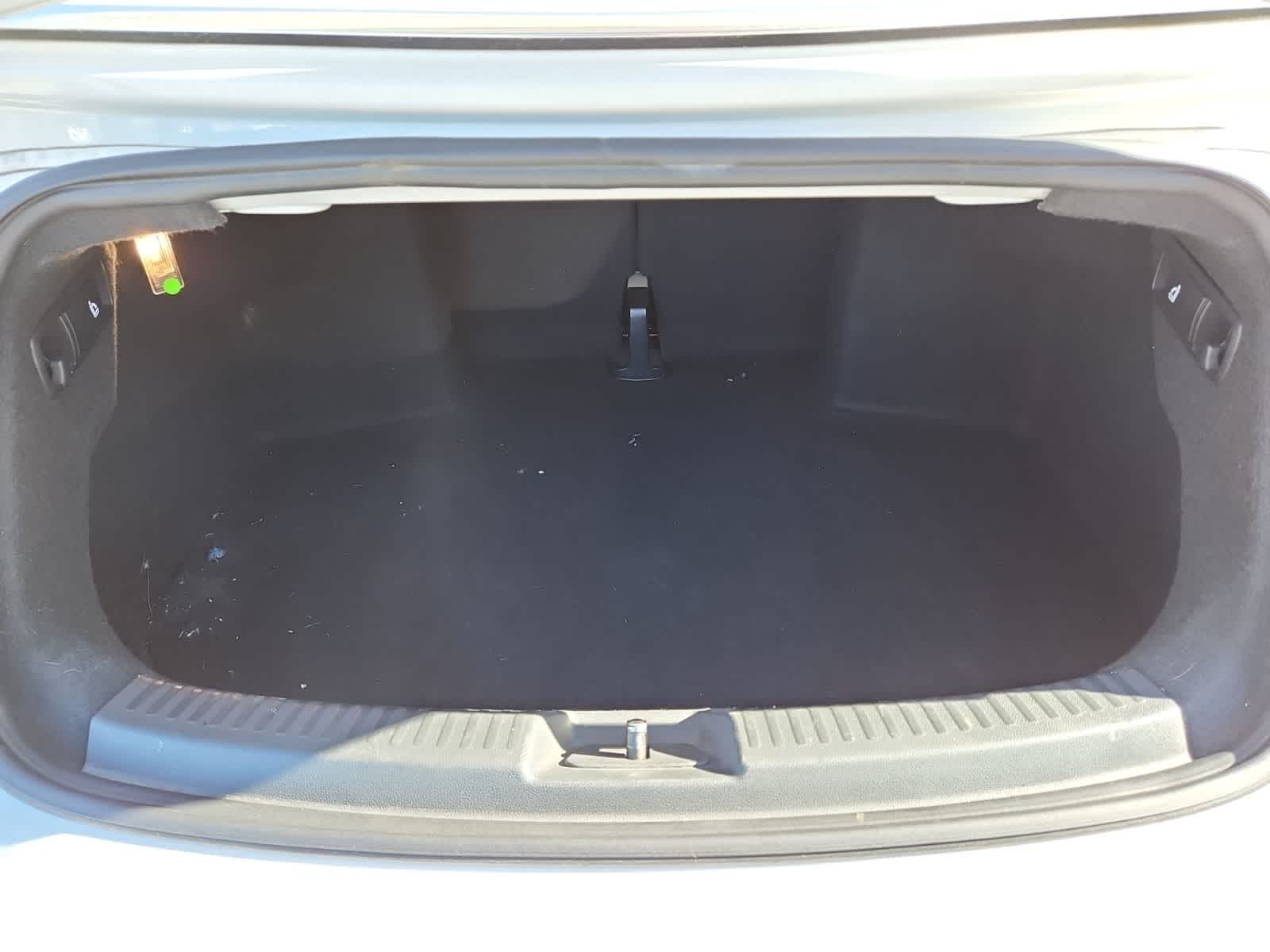 2013 Volkswagen Beetle Convertible 2.5L