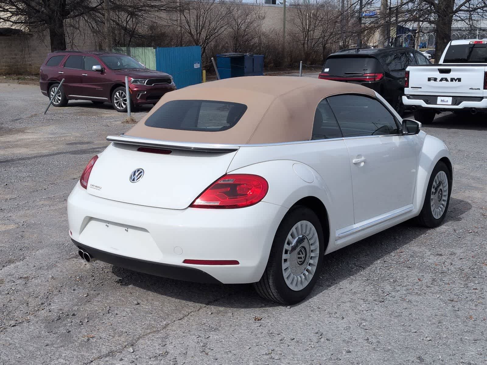 2013 Volkswagen Beetle Convertible 2.5L