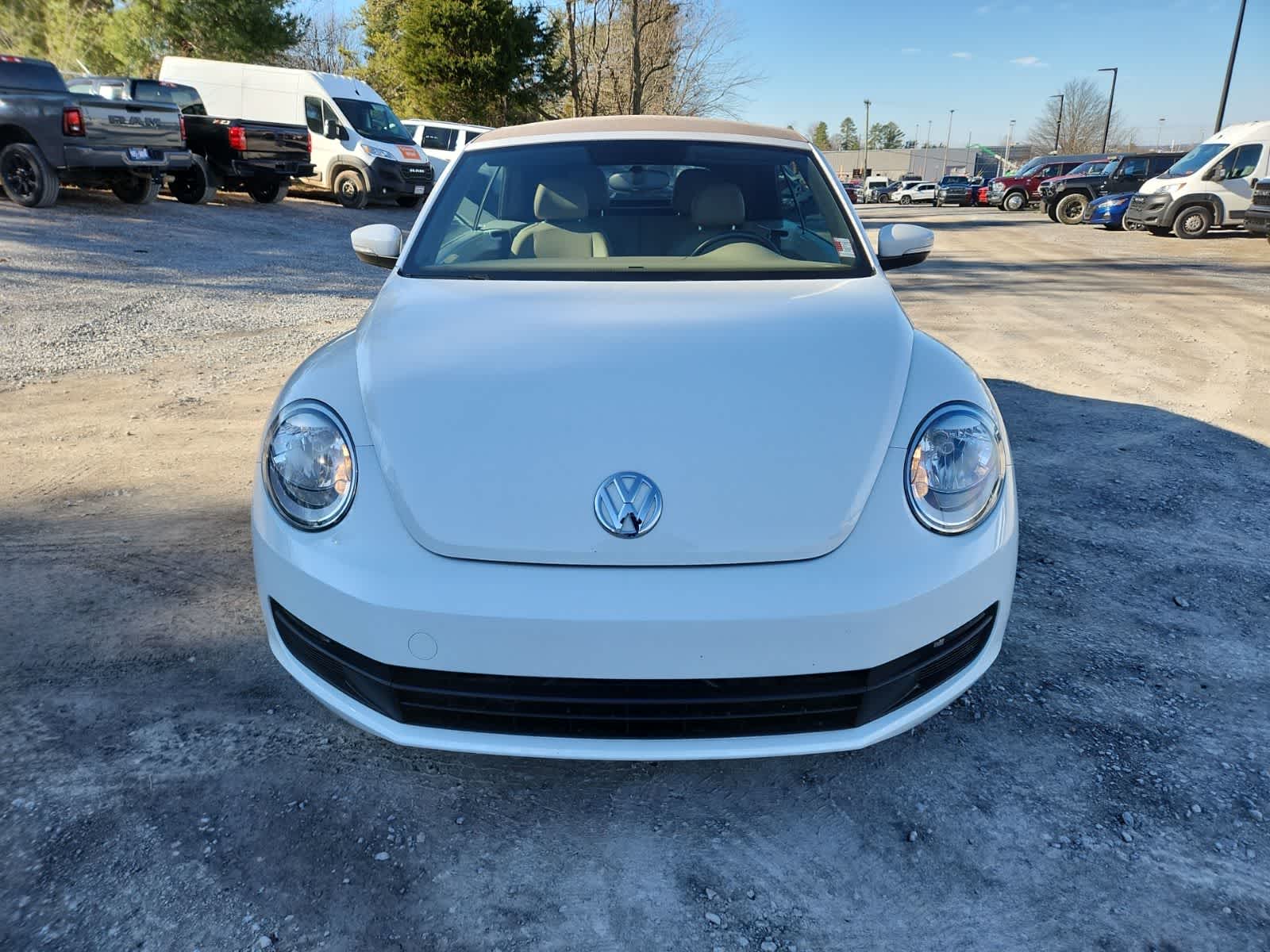 2013 Volkswagen Beetle Convertible 2.5L