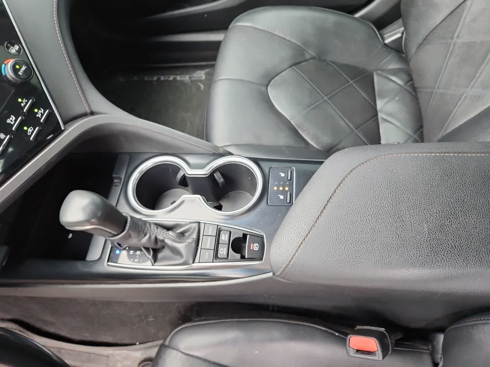 2018 Toyota Camry Hybrid XLE