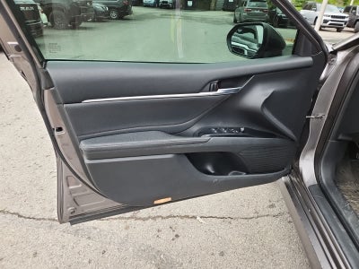 2018 Toyota Camry Hybrid XLE