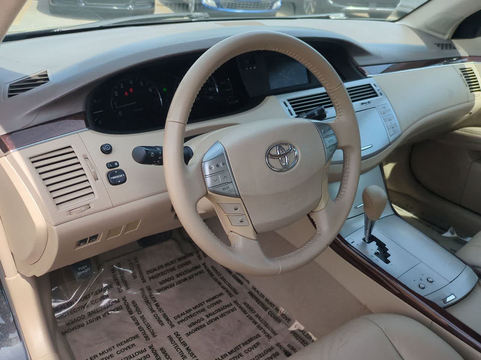 2008 Toyota Avalon XLS