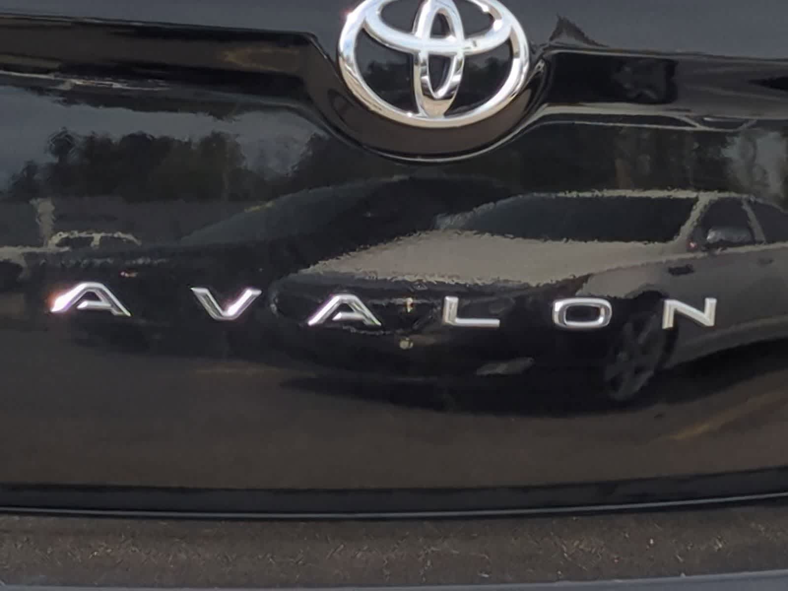 2008 Toyota Avalon XLS