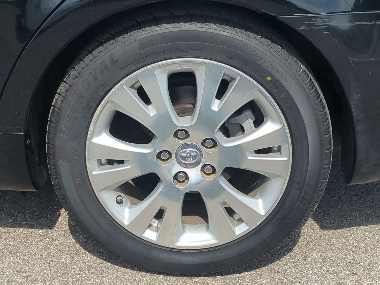 2008 Toyota Avalon XLS