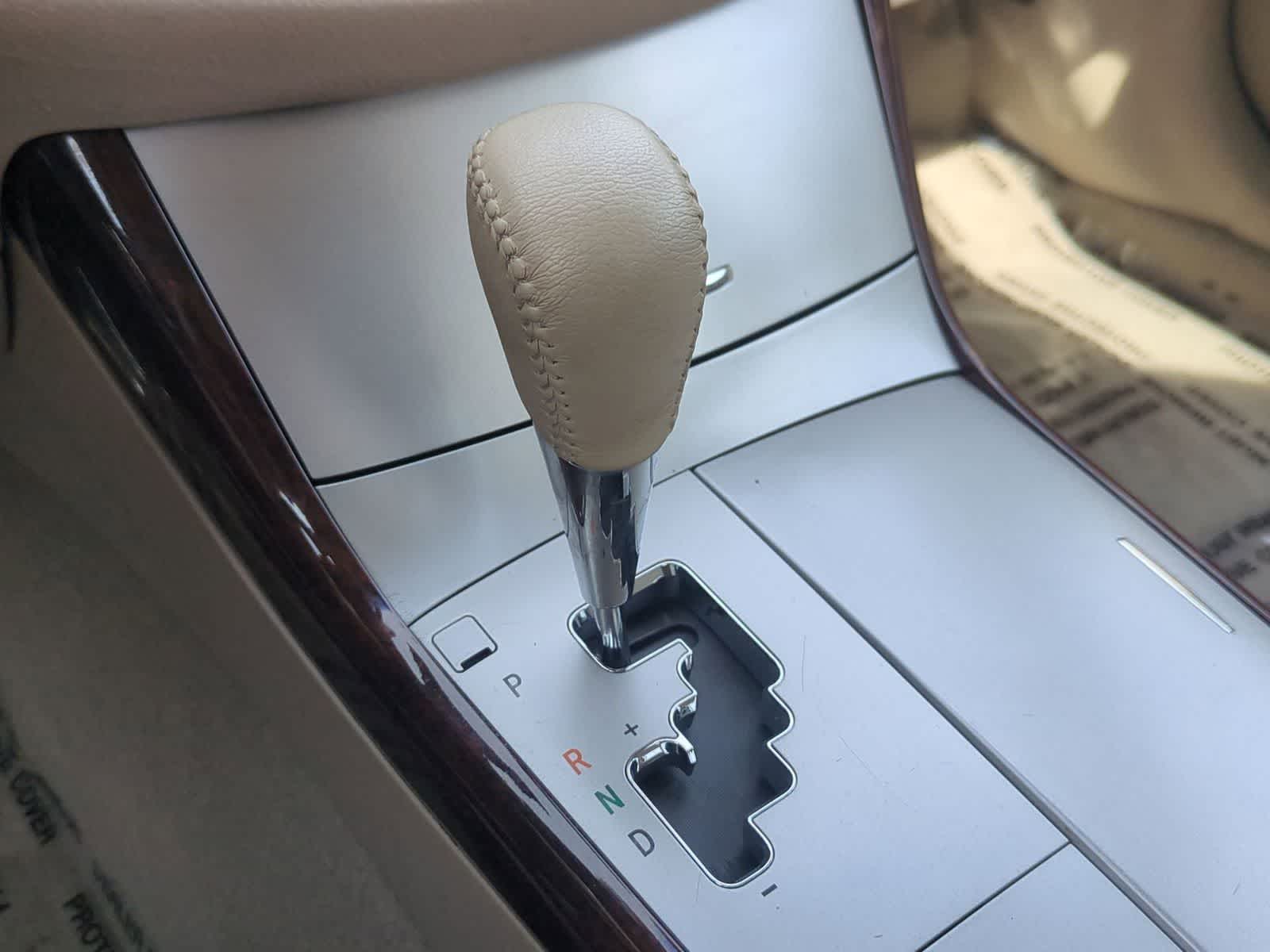 2008 Toyota Avalon XLS