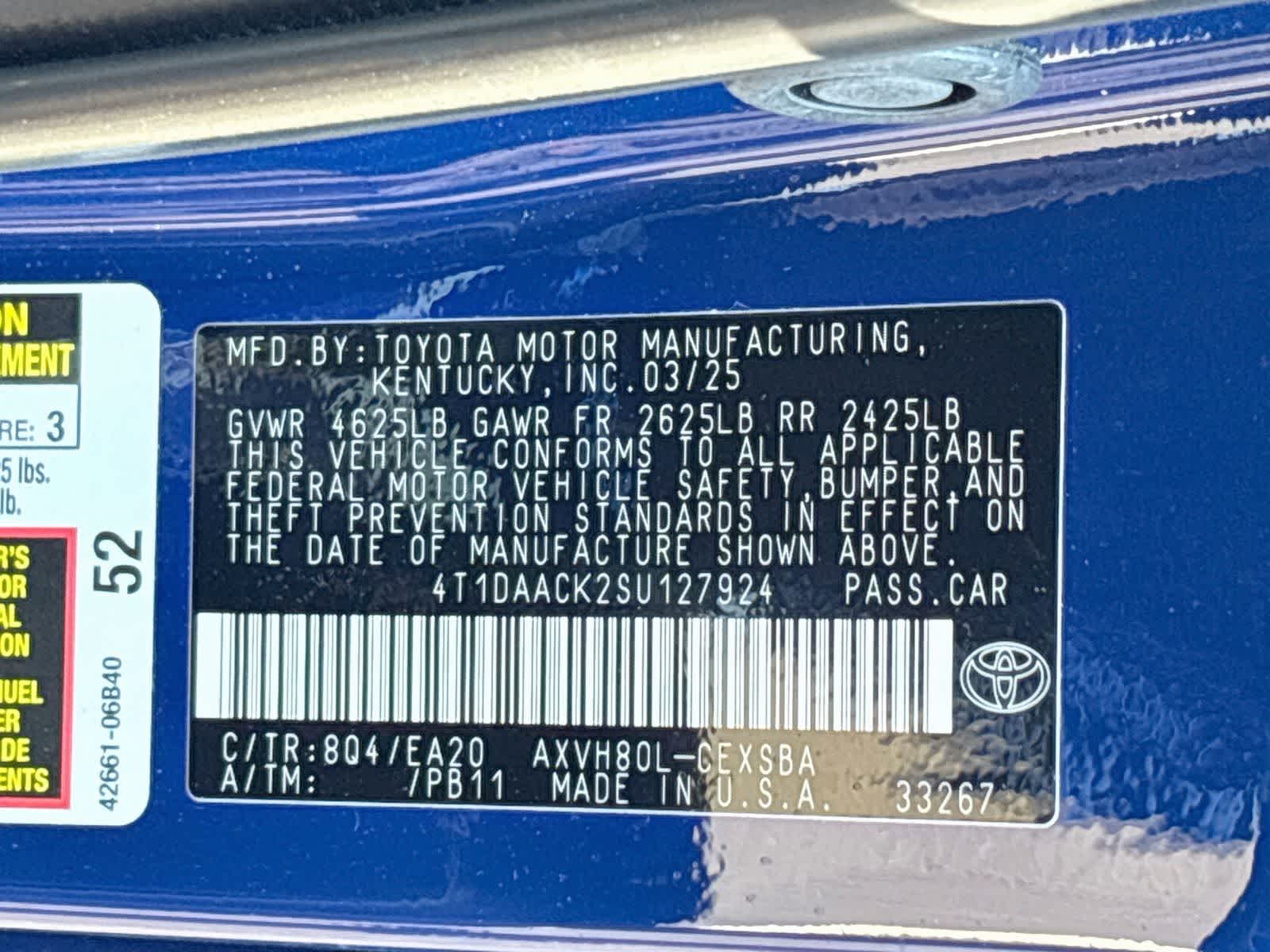 2025 Toyota Camry SE