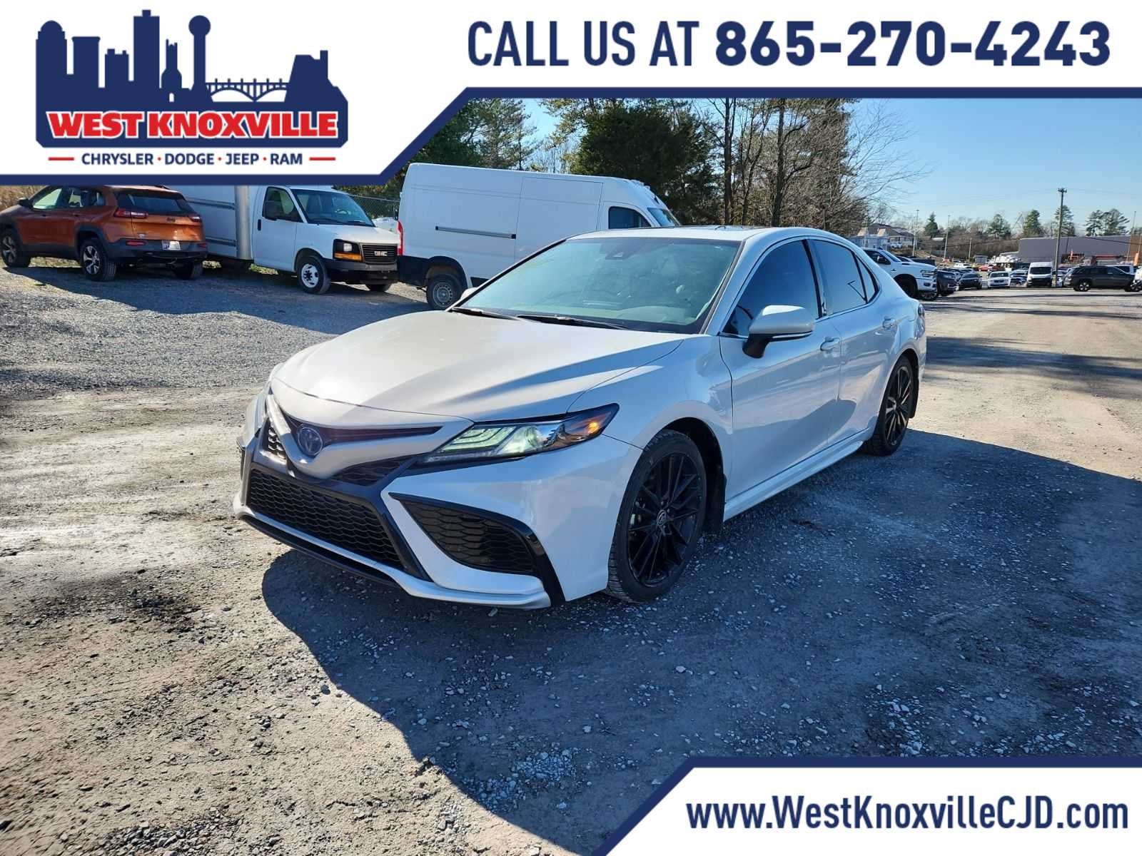 2022 Toyota Camry Hybrid XSE