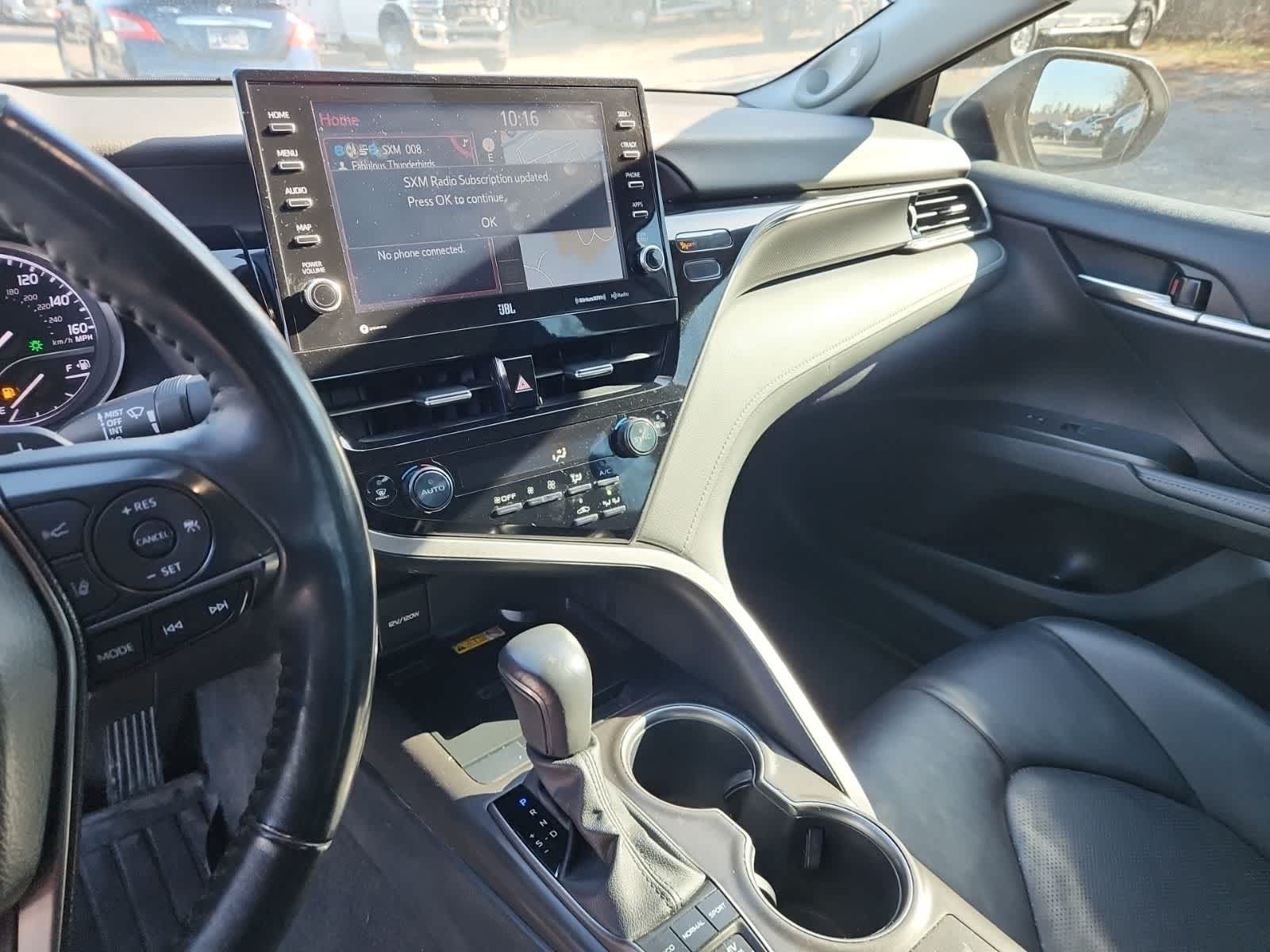 2022 Toyota Camry Hybrid XSE