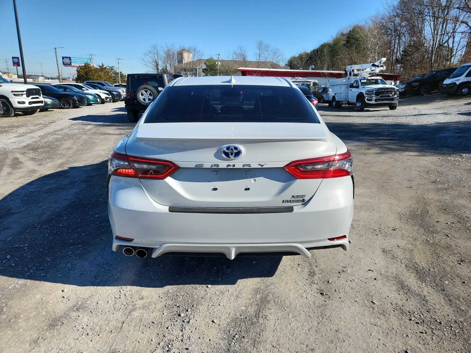 2022 Toyota Camry Hybrid XSE