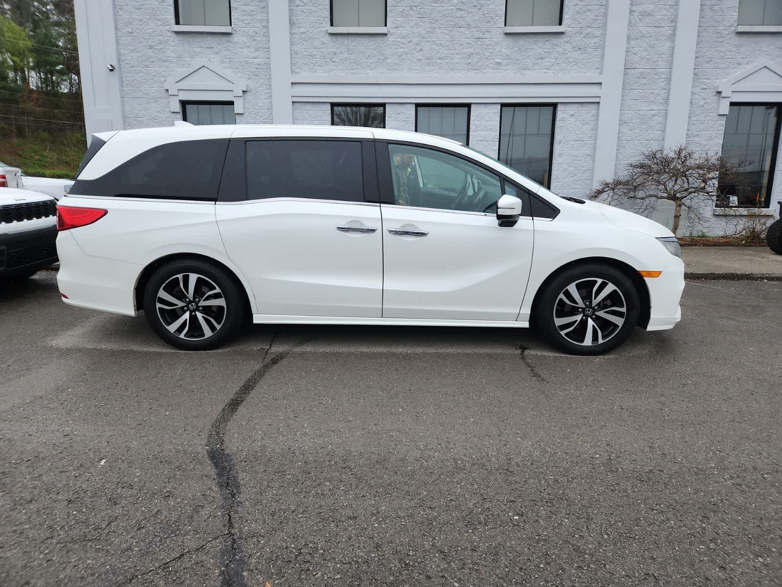 2020 Honda Odyssey Elite