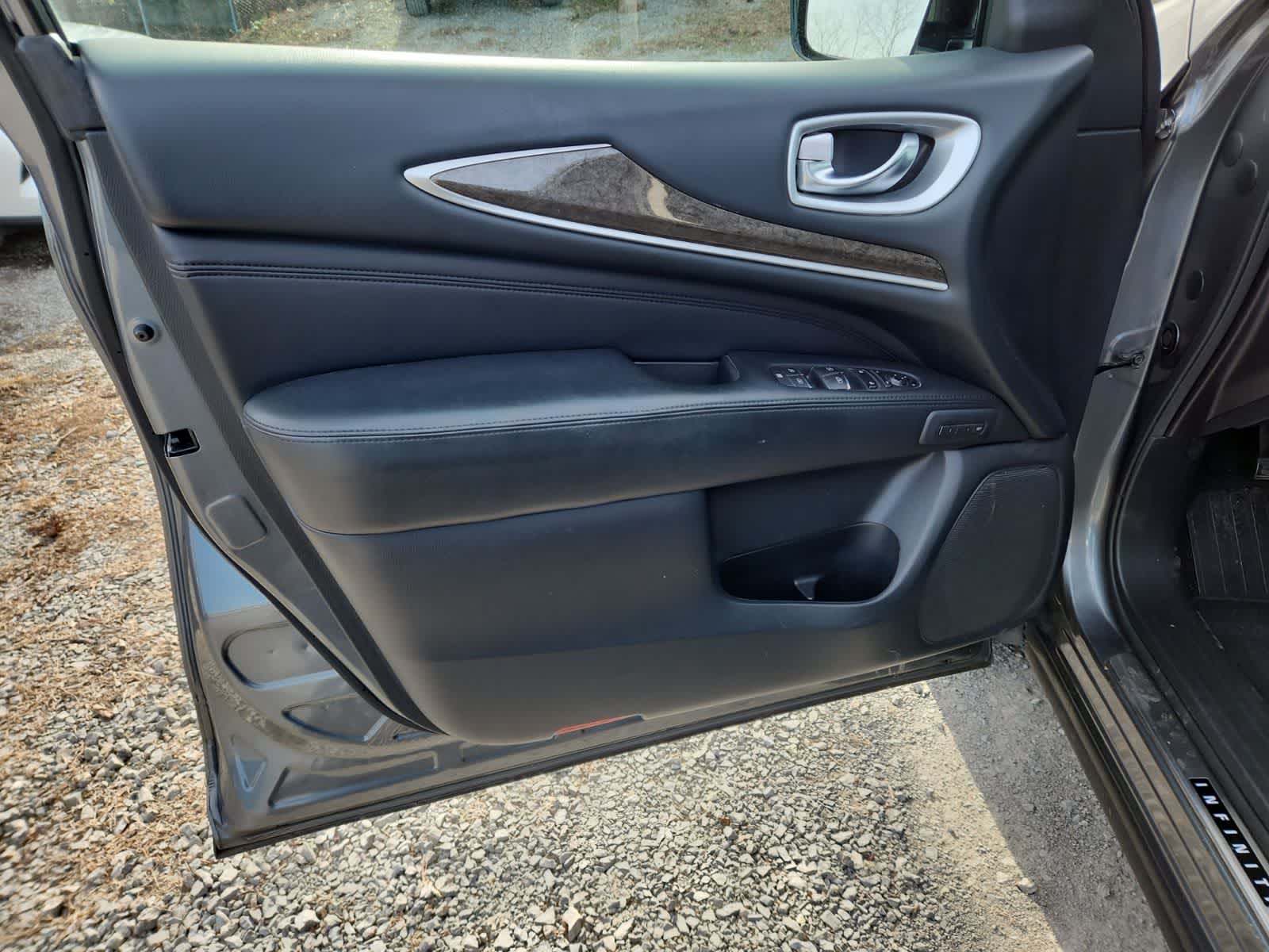 2015 INFINITI QX60 Base