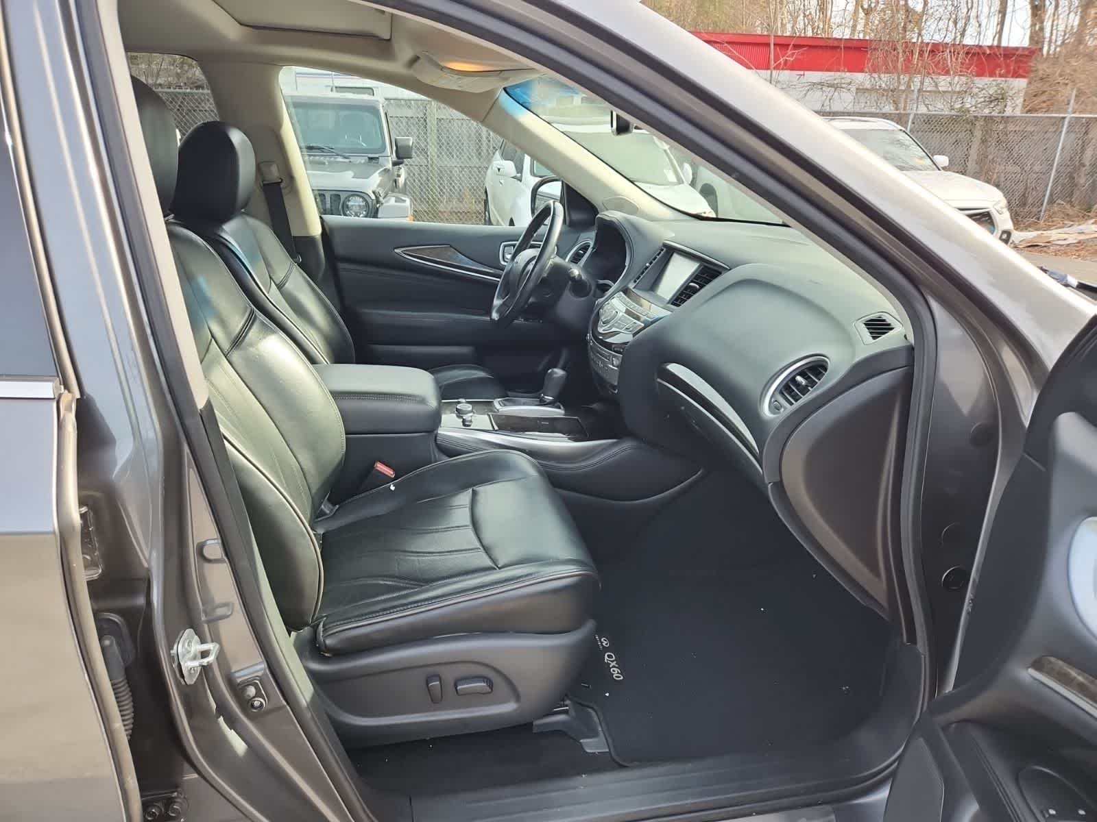 2015 INFINITI QX60 Base