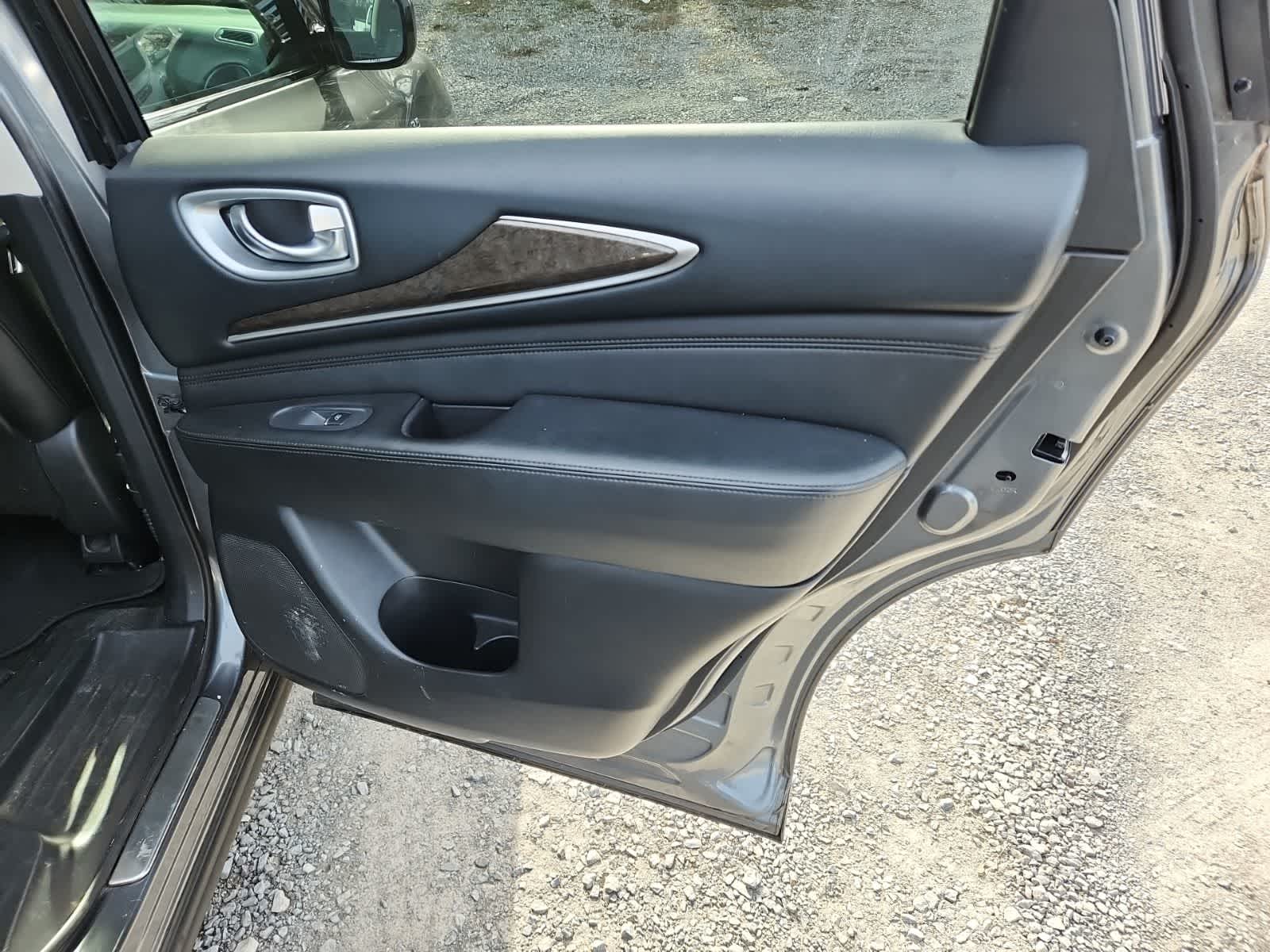 2015 INFINITI QX60 Base