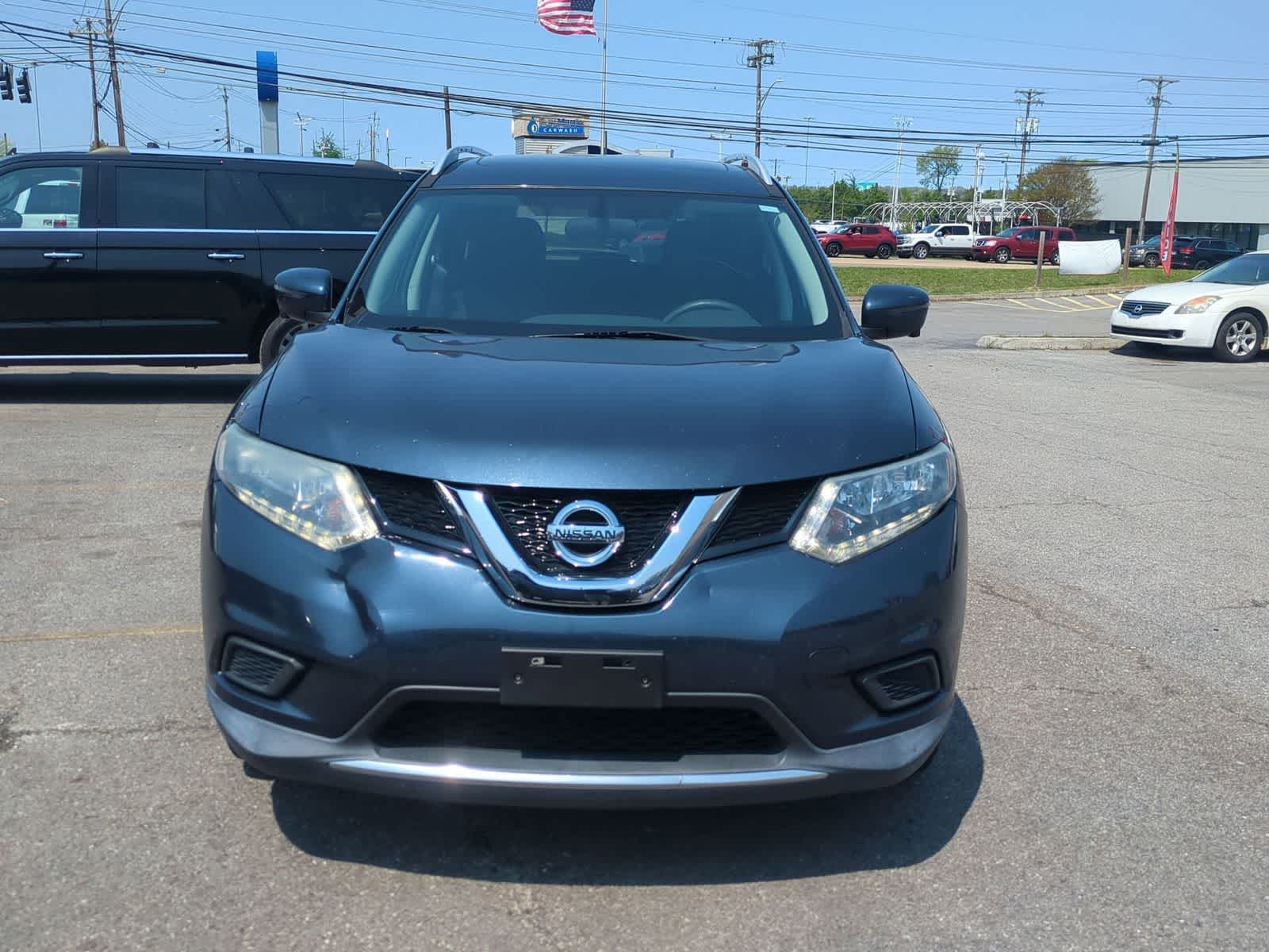2016 Nissan Rogue SV