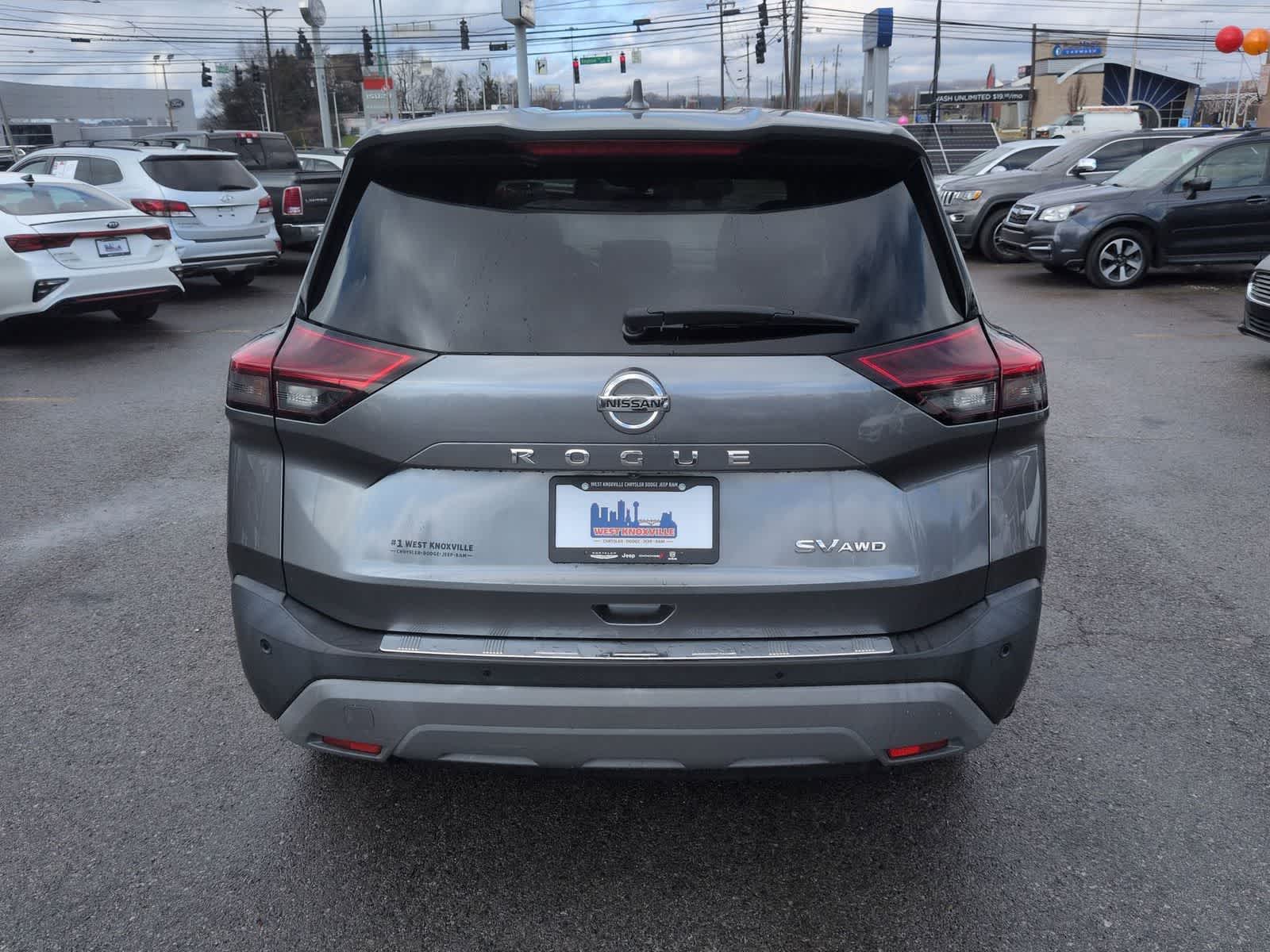 2021 Nissan Rogue SV