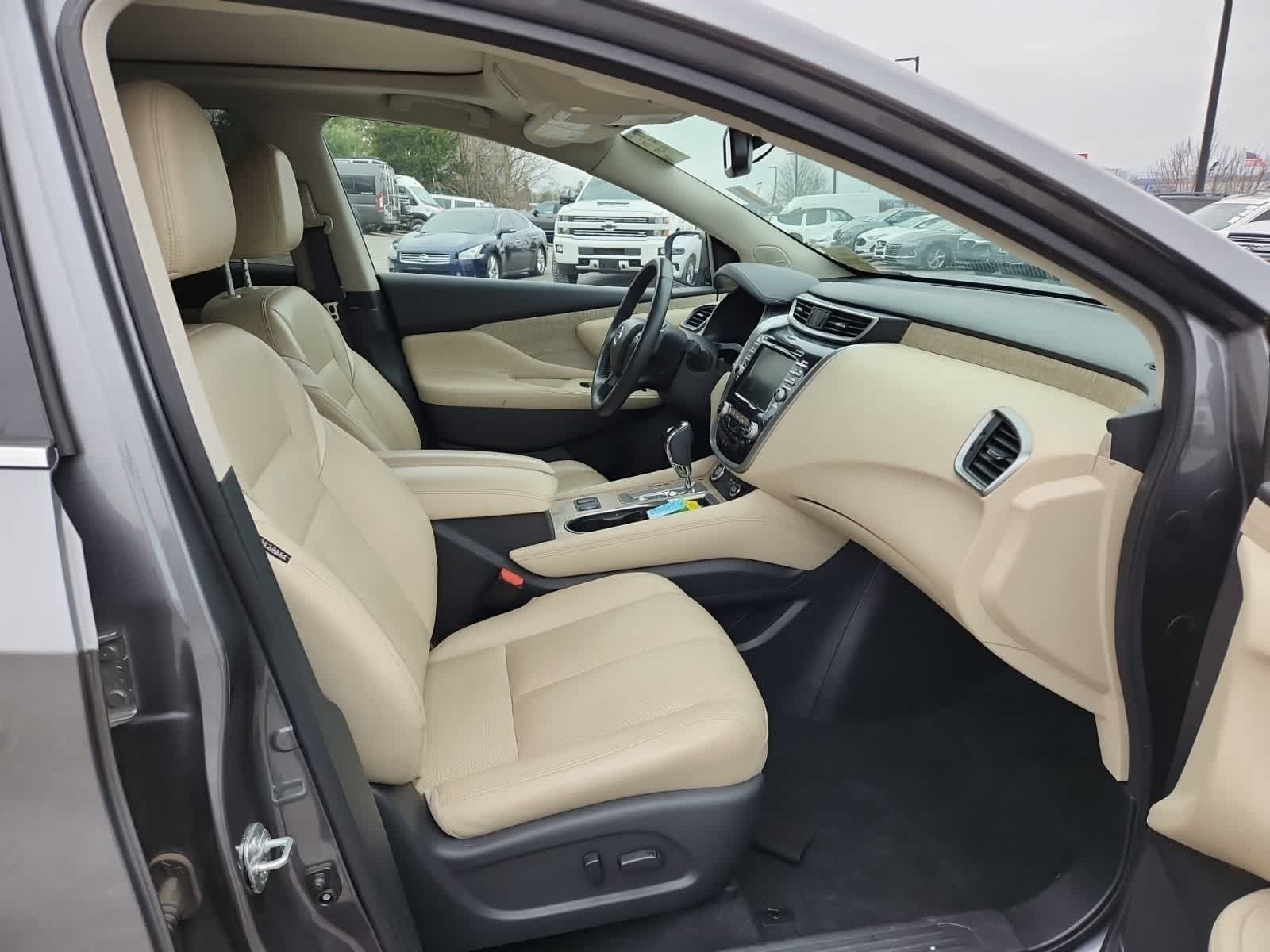 2022 Nissan Murano SL