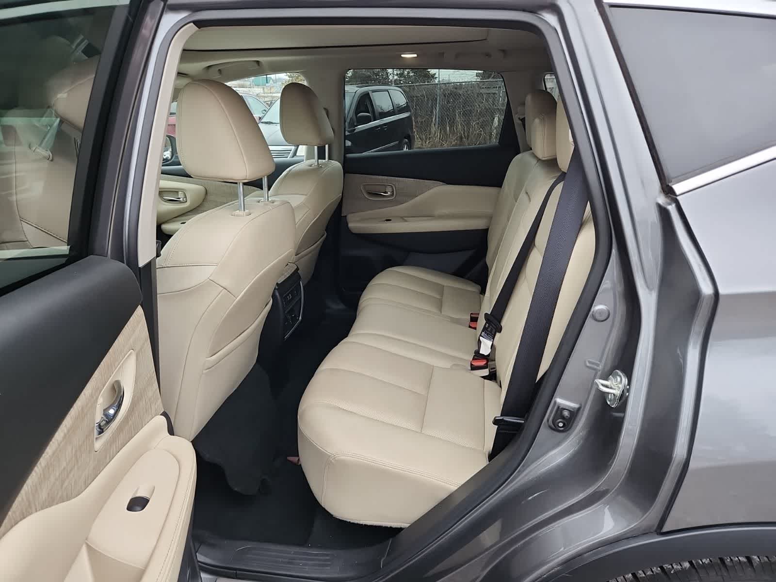 2022 Nissan Murano SL