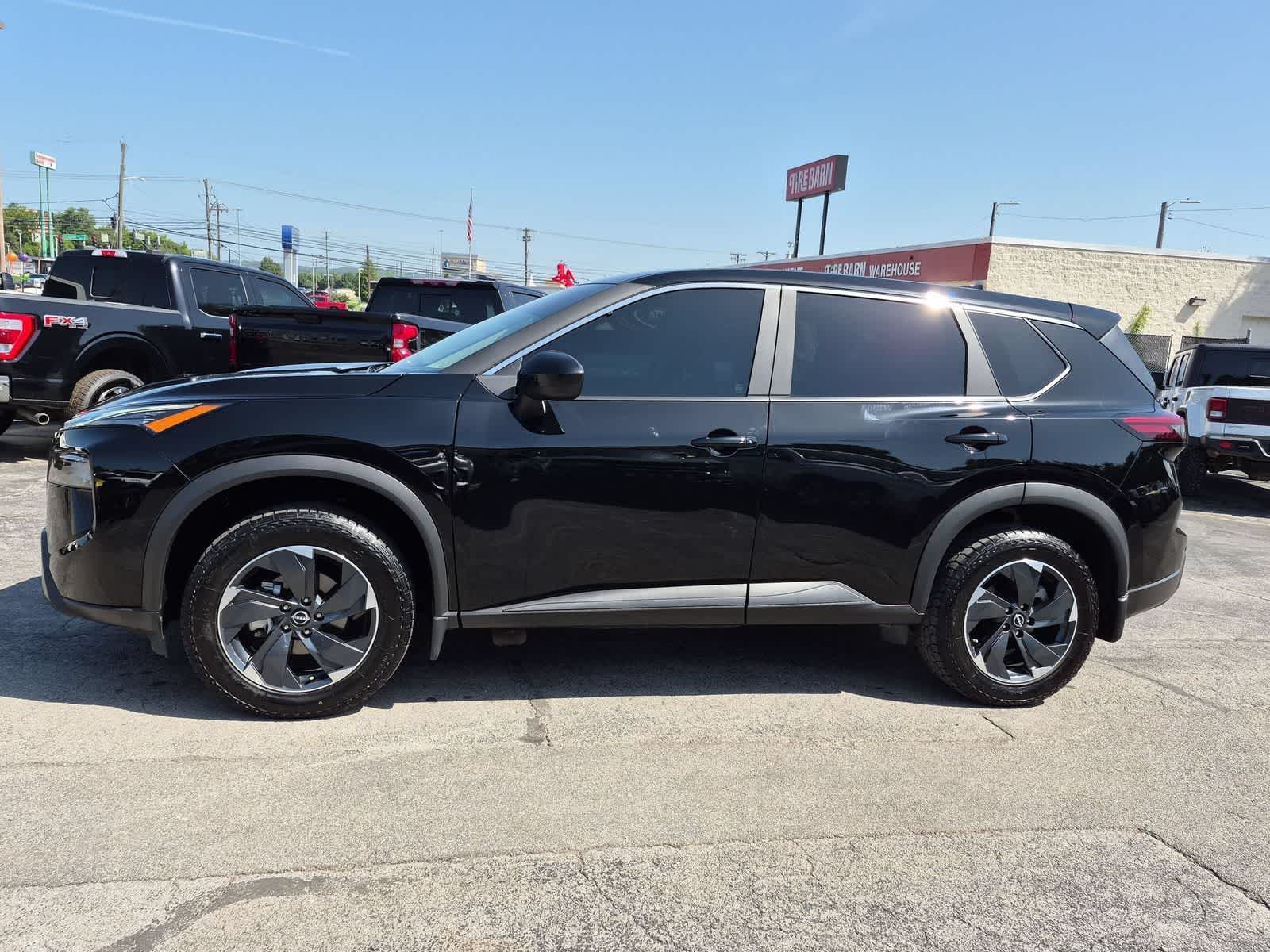 2025 Nissan Rogue SV