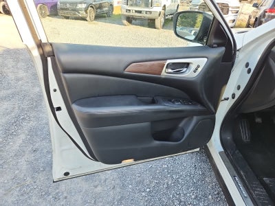 2019 Nissan Pathfinder Platinum