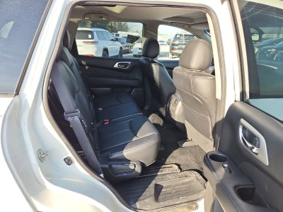 2019 Nissan Pathfinder Platinum