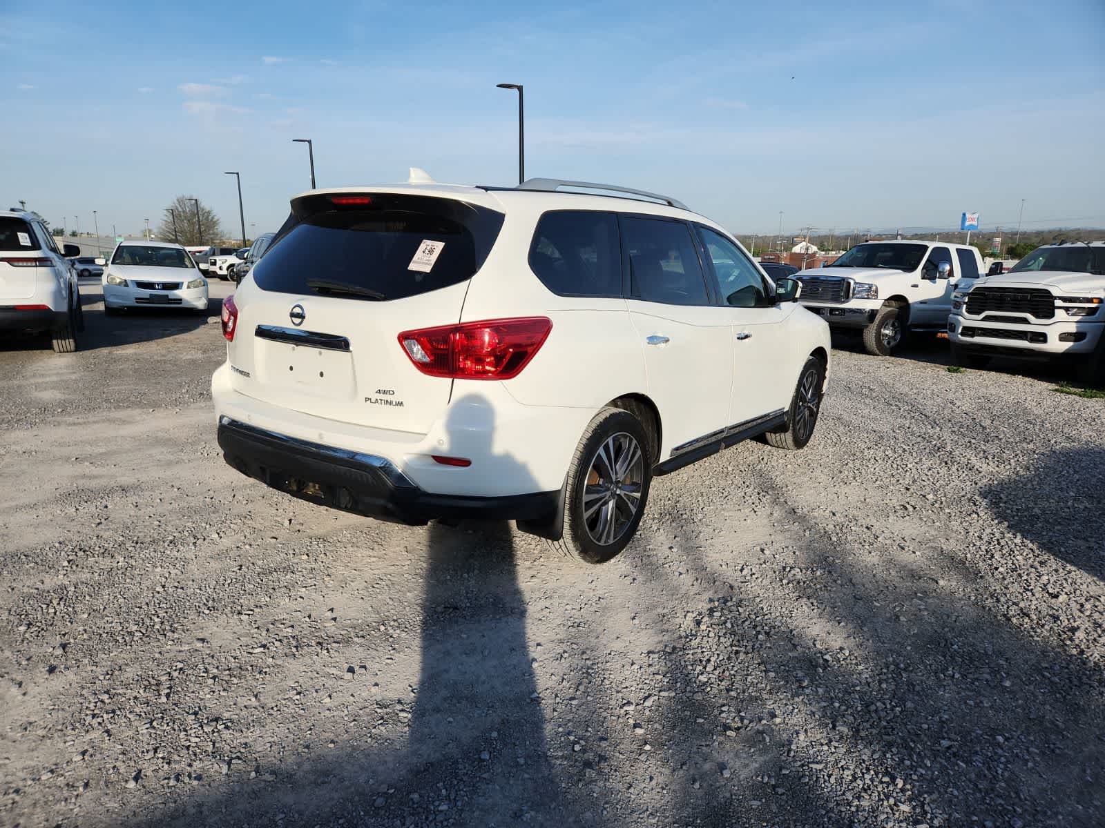 2019 Nissan Pathfinder Platinum