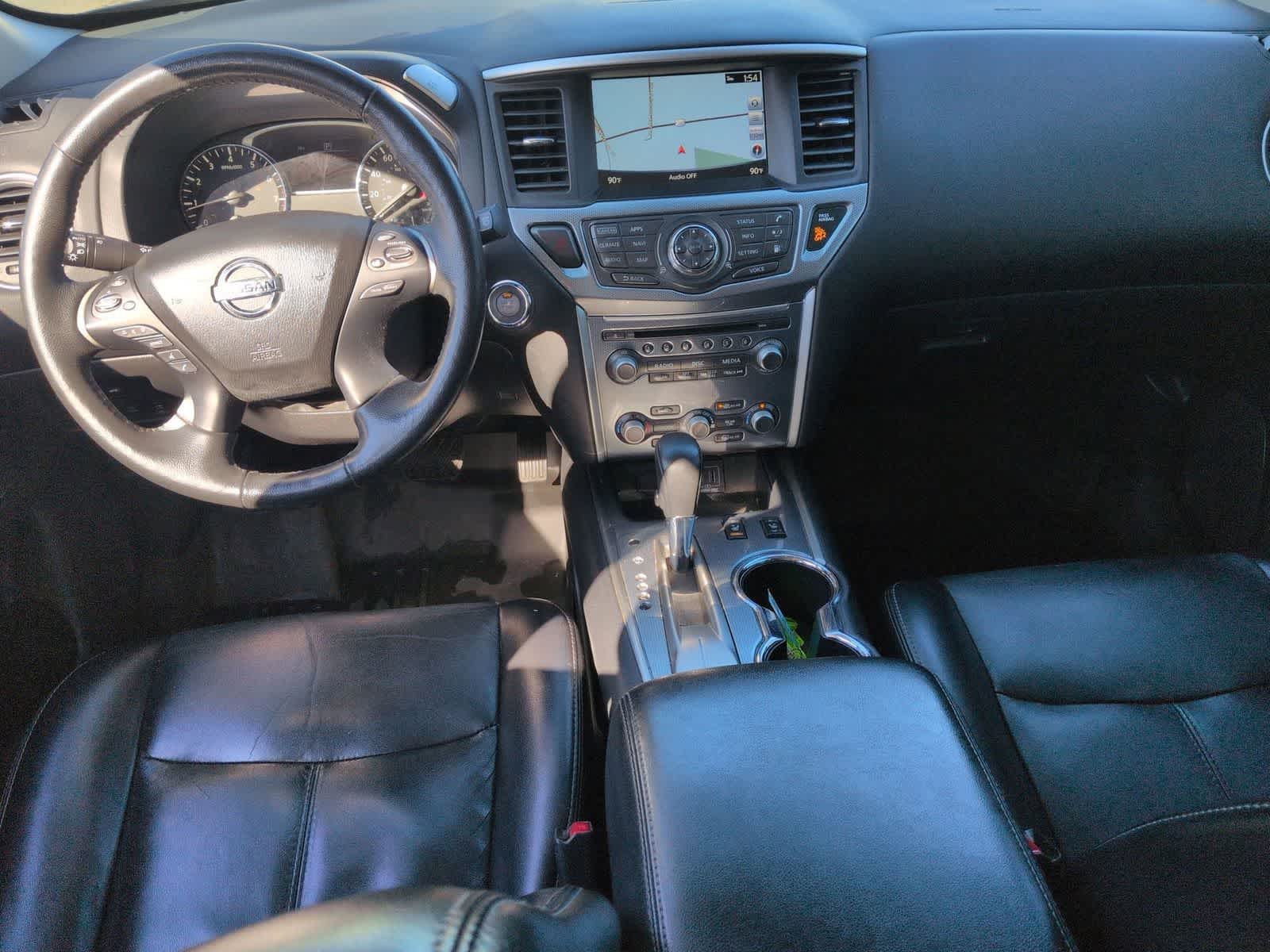 2019 Nissan Pathfinder SL