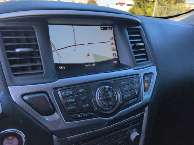 2019 Nissan Pathfinder SL